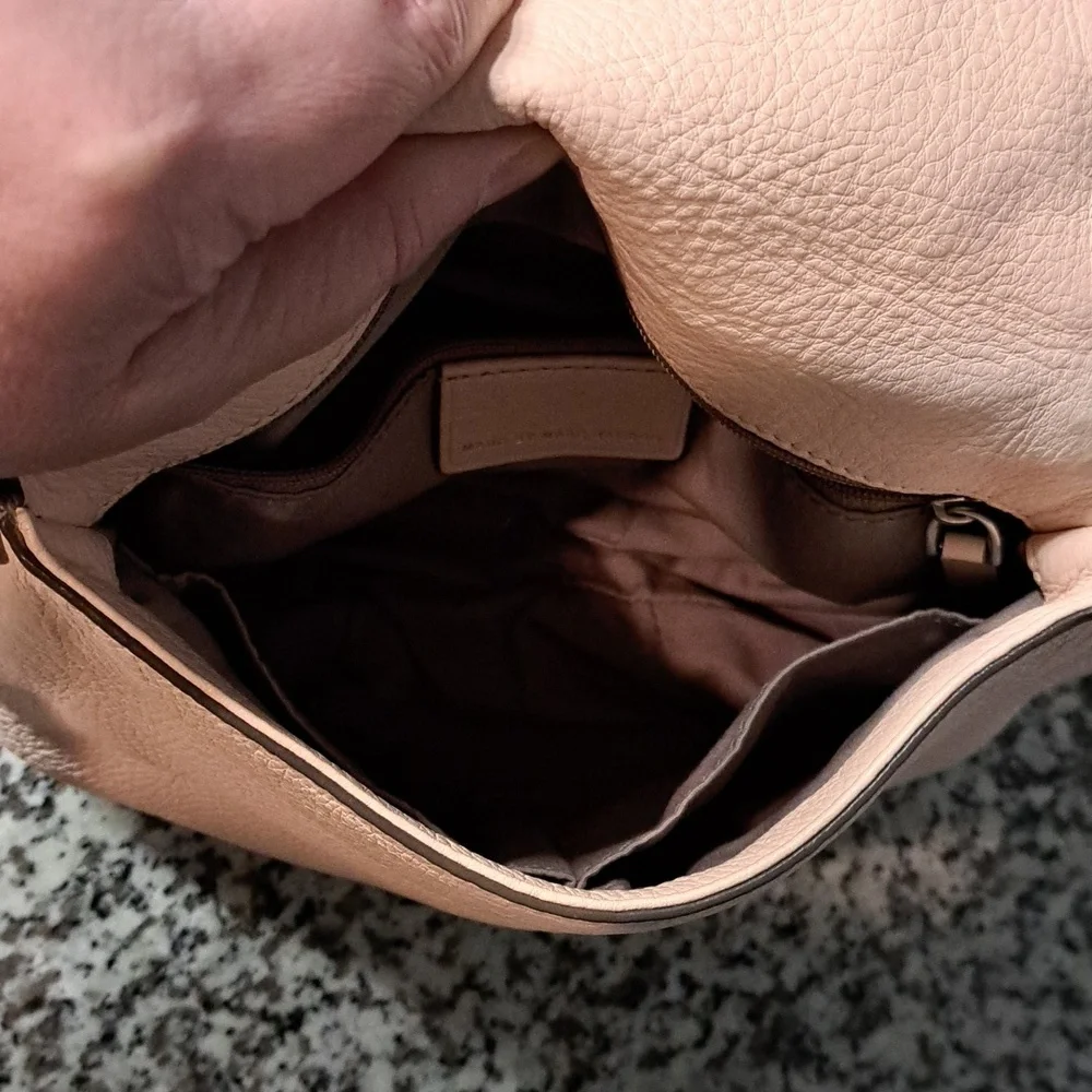 Marc Jacobs Q Natasha Bright Rosa Pink Leather Small Crossbody Bag - Picture 9 of 15